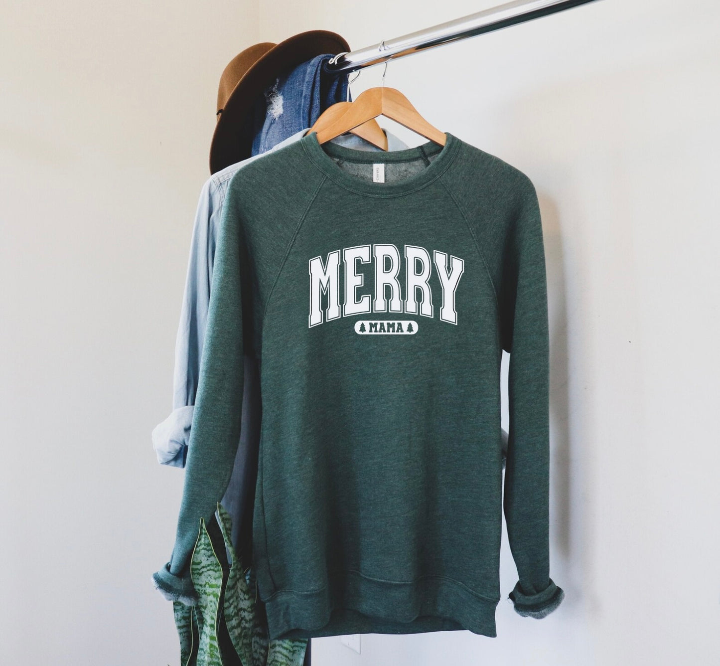 Merry Mama Pullover